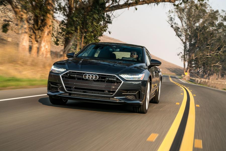  Audi A7 Sportback 3.0 TFSI Quattro 2018 года  (NA) (фото 28 из 39)